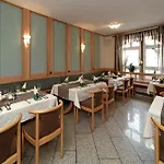 弗查特餐厅-酒店 酒店 Zandt