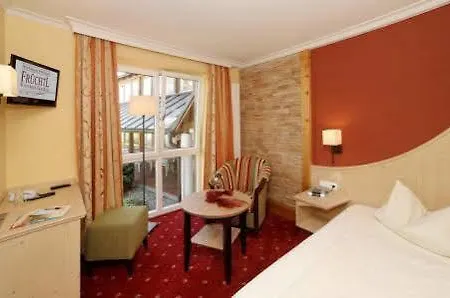 Hotel-restaurant Fruechtl 잔트